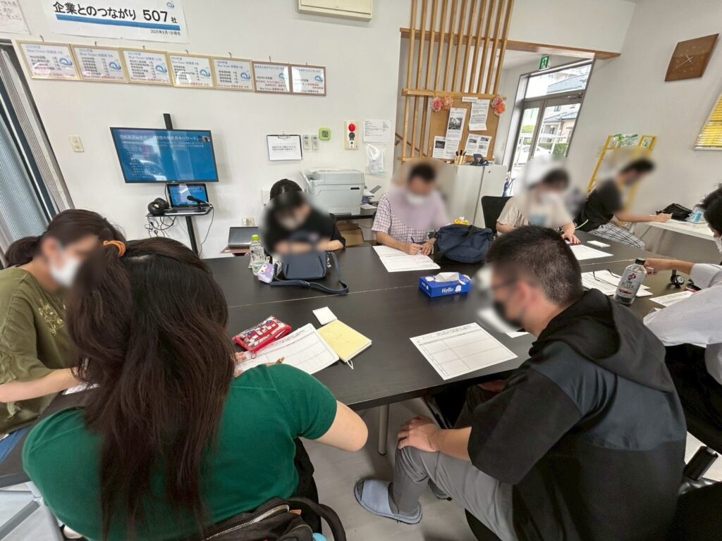 【障がい当事者 向】2025/10/11(土) 「就職を”自分ごと”に変える!絶対的ノウハウセミナー」の様子