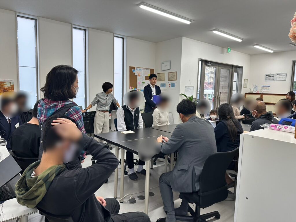 【2025年11月】障がい者雇用のための企業見学バスツアーの様子1